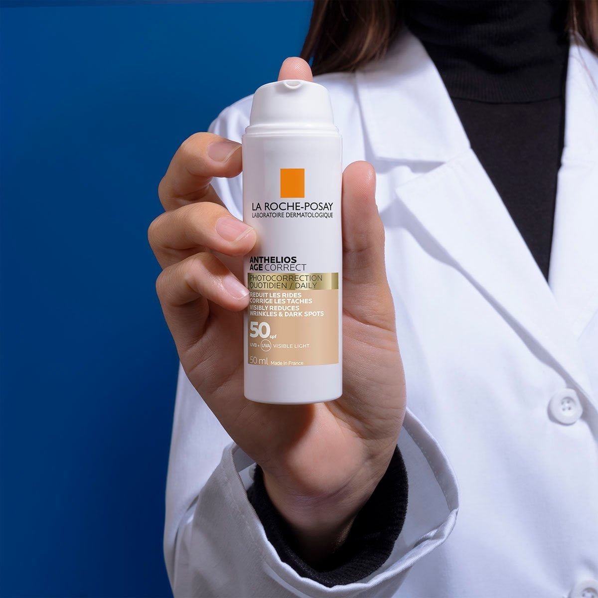 ANTHELIOS TINTED AGE CORRECT SPF50
