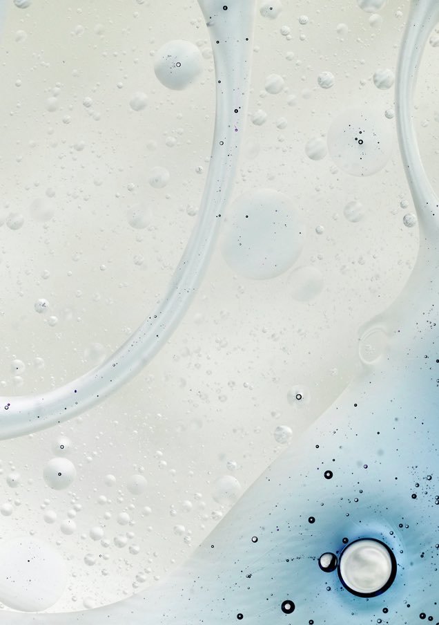 https://www.larocheposay.gr/-/media/project/loreal/brand-sites/lrp/emea/gr/simple-page/landing-page/landing-page-images/flipcard-3.jpg