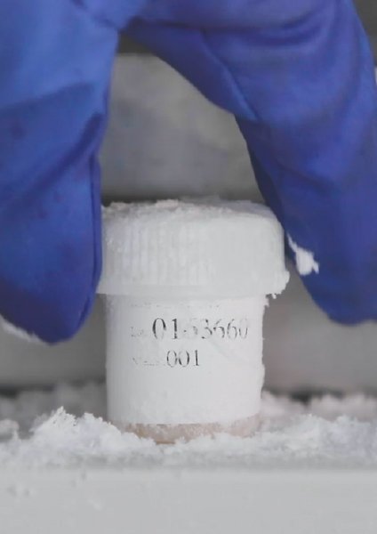 https://www.larocheposay.gr/-/media/project/loreal/brand-sites/lrp/emea/gr/simple-page/landing-page/microbiome-hub/laroche-posay-landingpage-microbiome-science-flipcard5.jpg